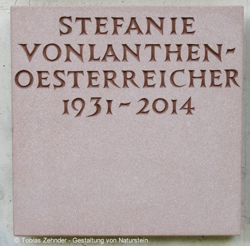 Urnenwandplatte in Aarau